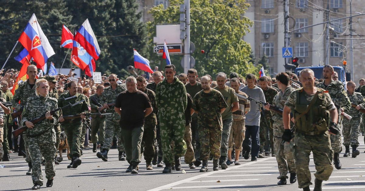 «Паради полонених» – це воєнні злочини!